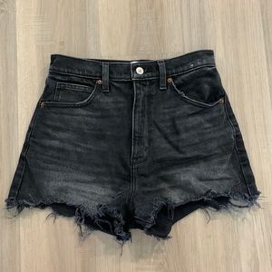 Abercrombie & Fitch ultra high rise mom short